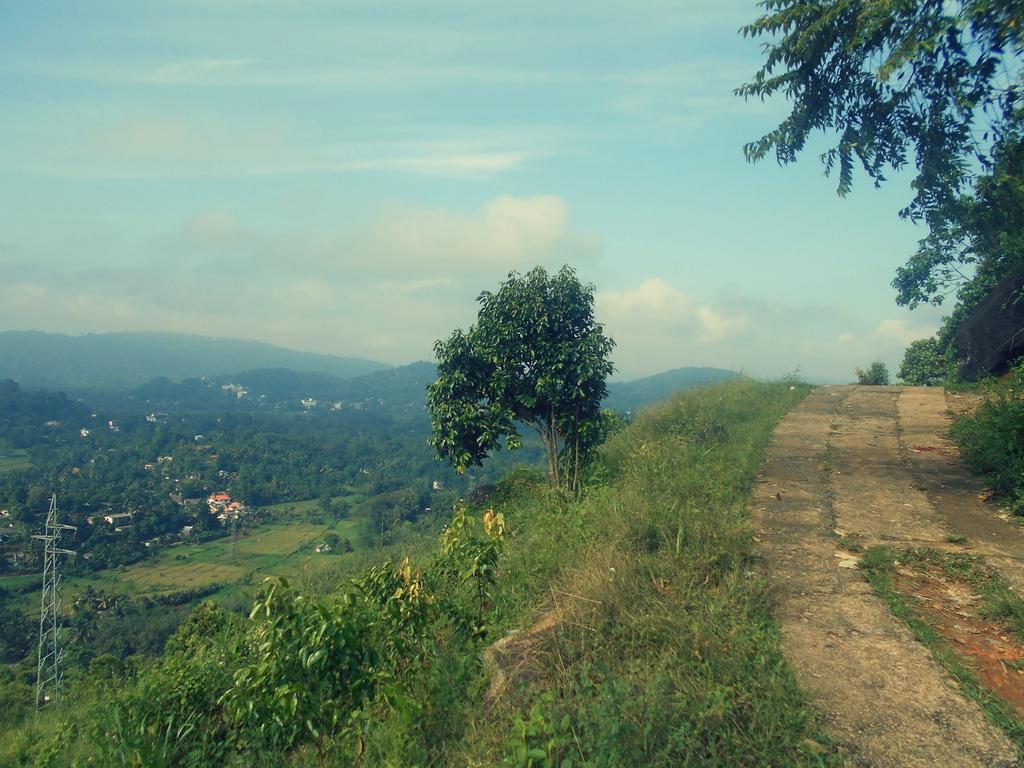 Sapphire Holiday Resort Ratnapura Εξωτερικό φωτογραφία
