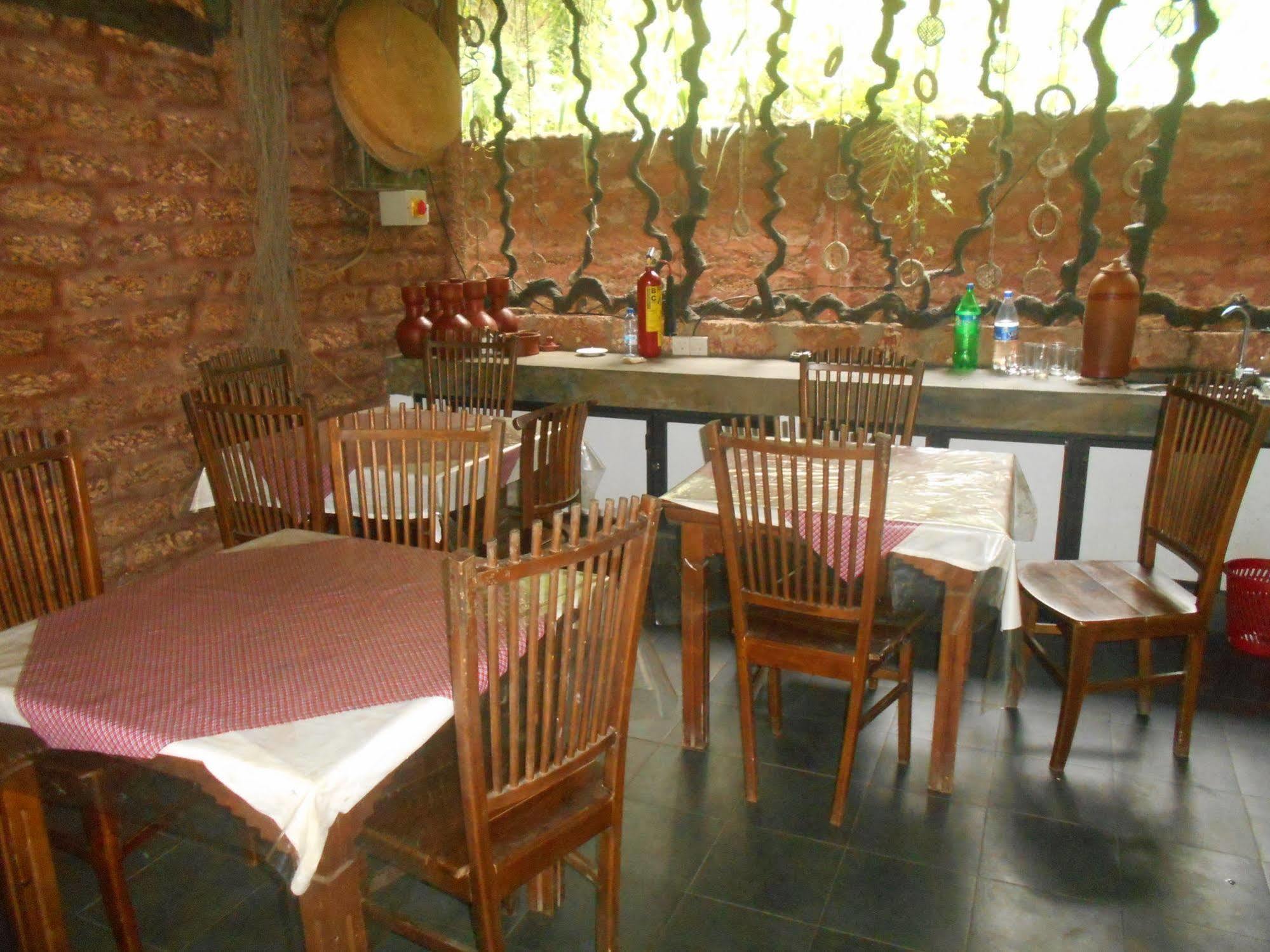 Sapphire Holiday Resort Ratnapura Εξωτερικό φωτογραφία